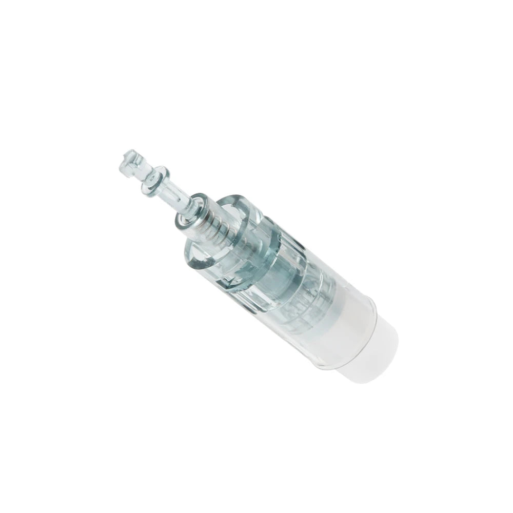 16 Pin Replacement Cartridges for M8 PowerDerm 10X close up