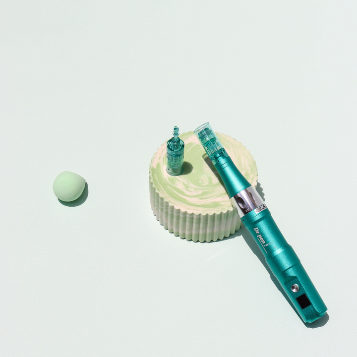 Image of Dr. Pen Ultima A6S Professional Plus Microneedling Pen  & its cartridge 