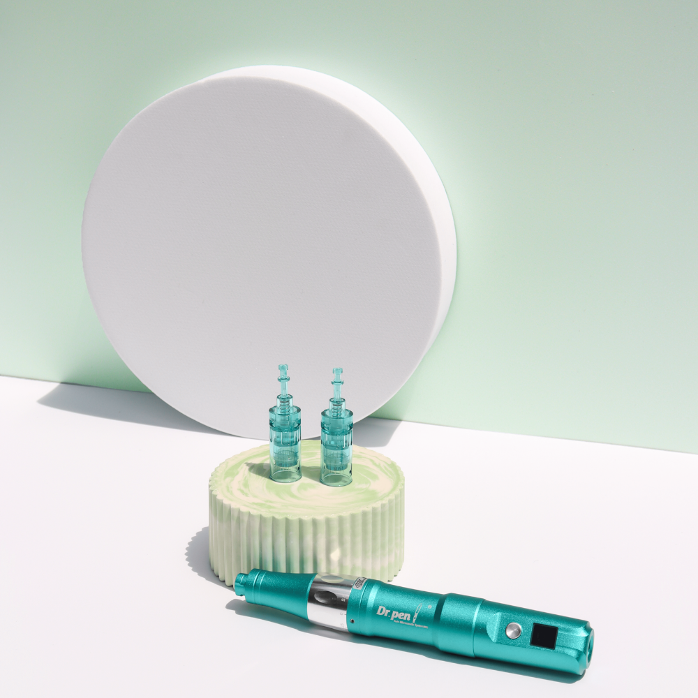 Image of Dr. Pen Ultima A6S Professional Plus Microneedling Pen & cartridges