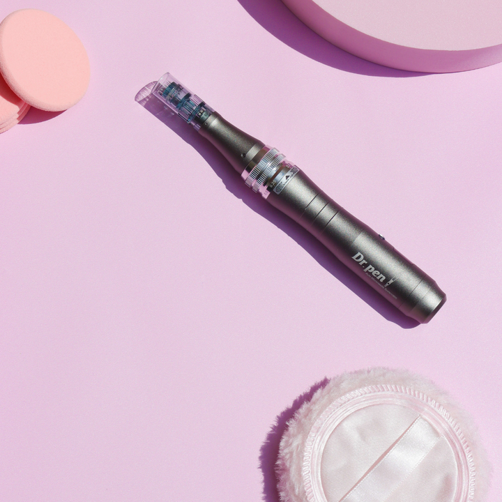 Top down view of Dr. Pen M8 device