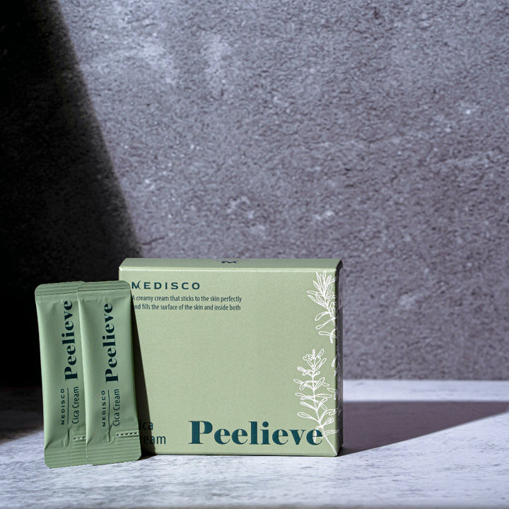Medisco Peelieve Cica Cream box and 2 pouches displayed against a grey background